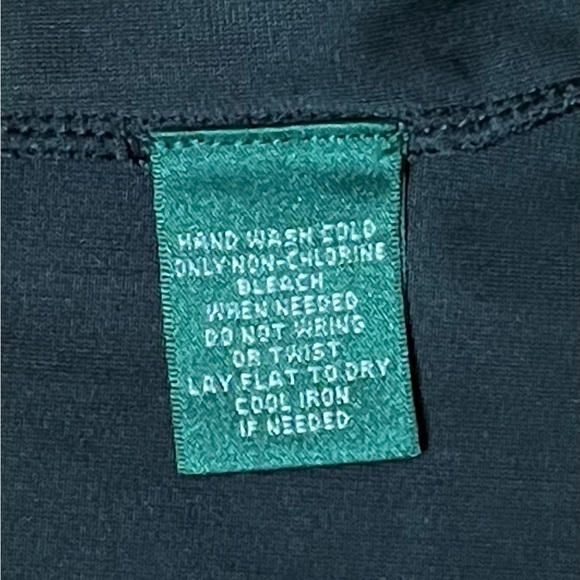 LAUREN Ralph Lauren Black Flutter-Sleeve Cocktail Top sz: Small - Picture 6 of 7